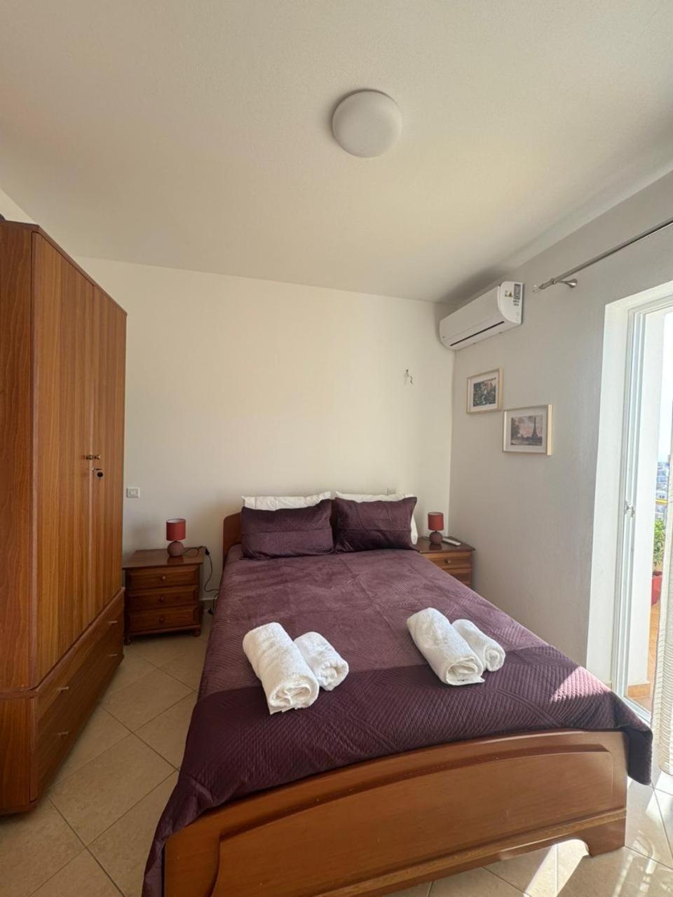 Blue Dream V&V Apartment Sarandë Exterior foto